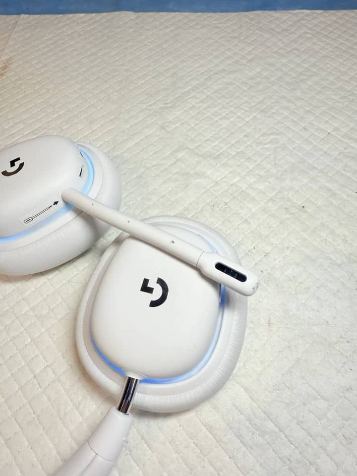 Logitech G735 Headphones & Earbuds Refurbished - Excellent White