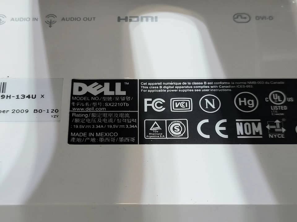 Dell P2210 Monitors Used - Good Black