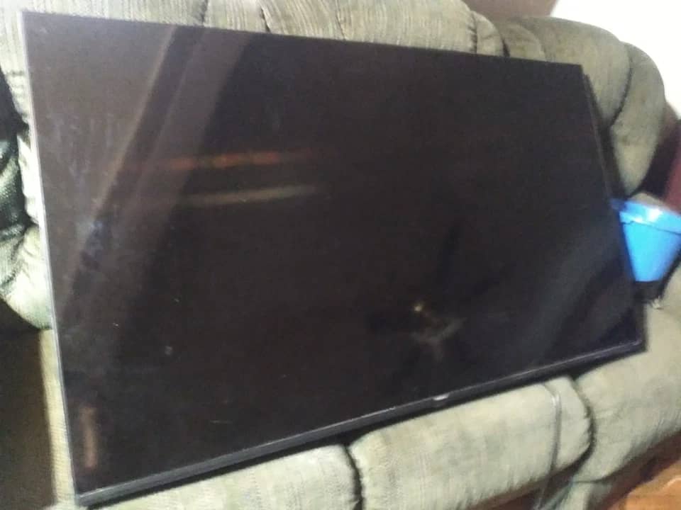 Hisense R6E3 TVs New Black