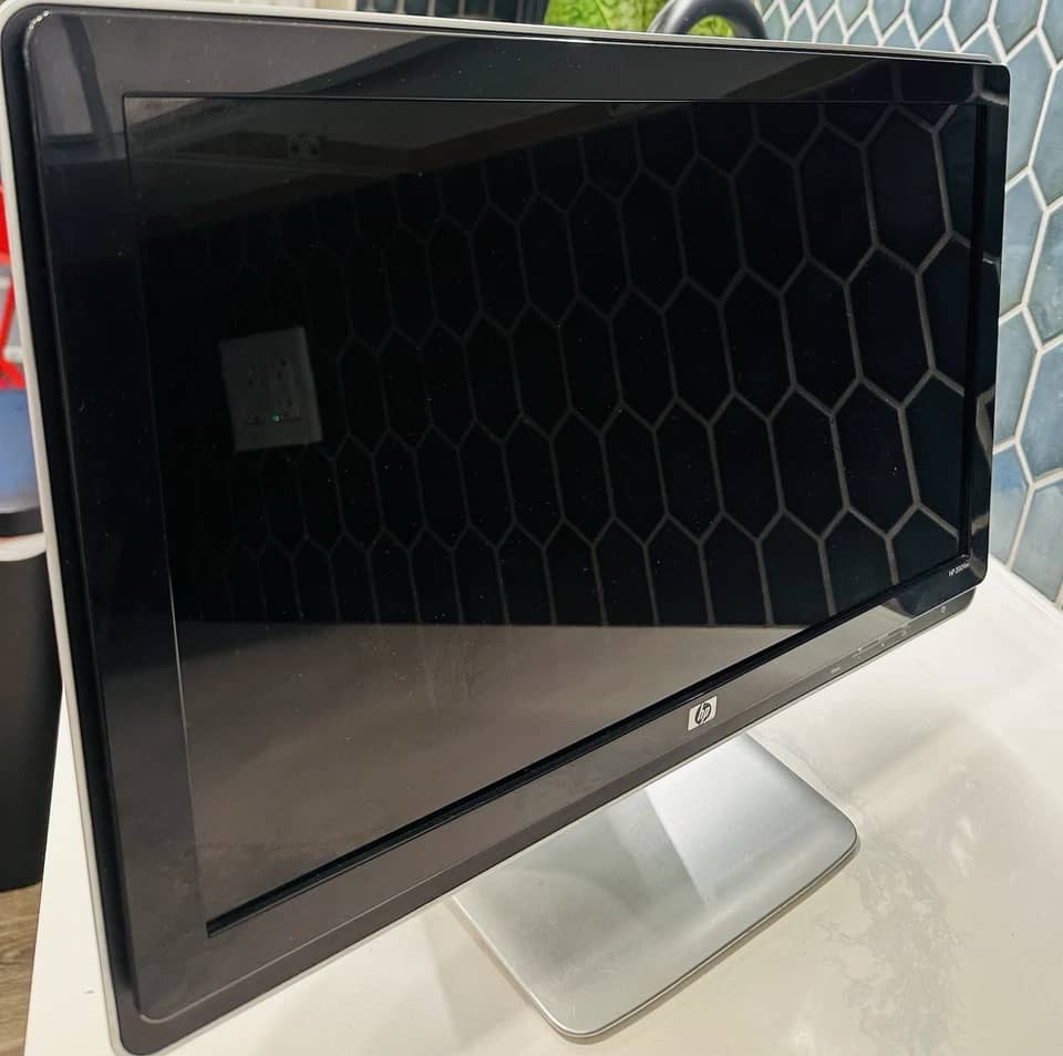 HP W2007 Monitors Used - Good Black