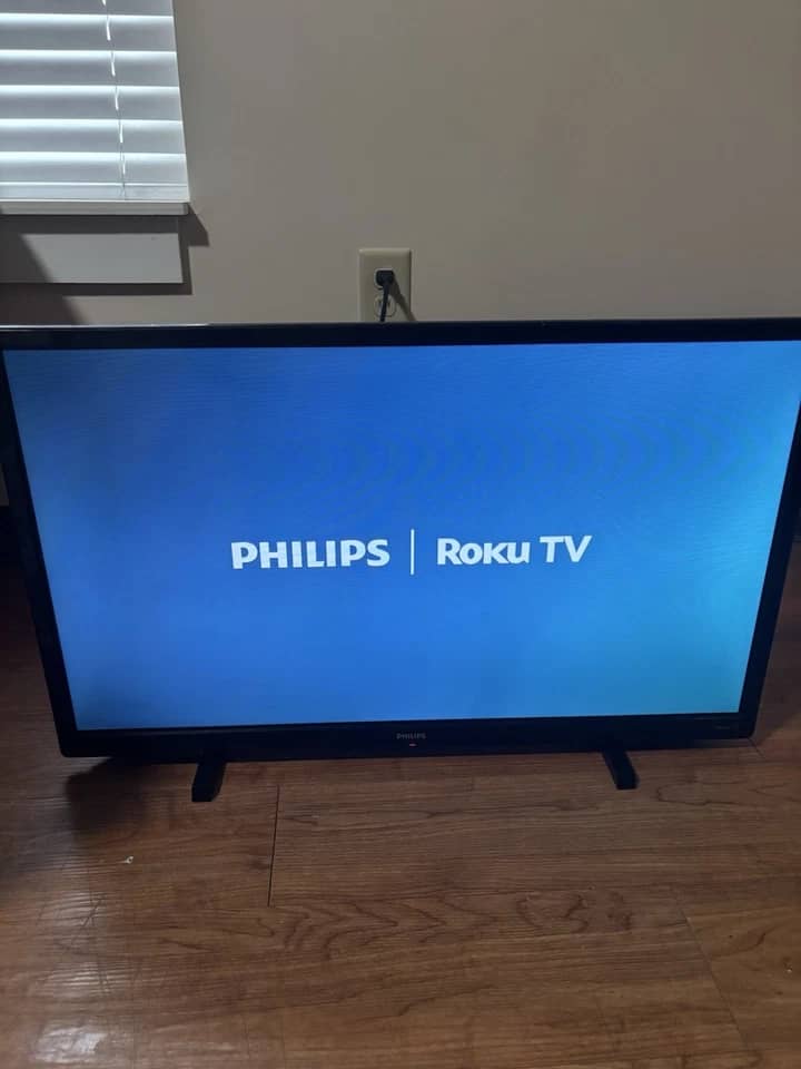 Philips 32PFL4664/F7 TVs Used - Good Black