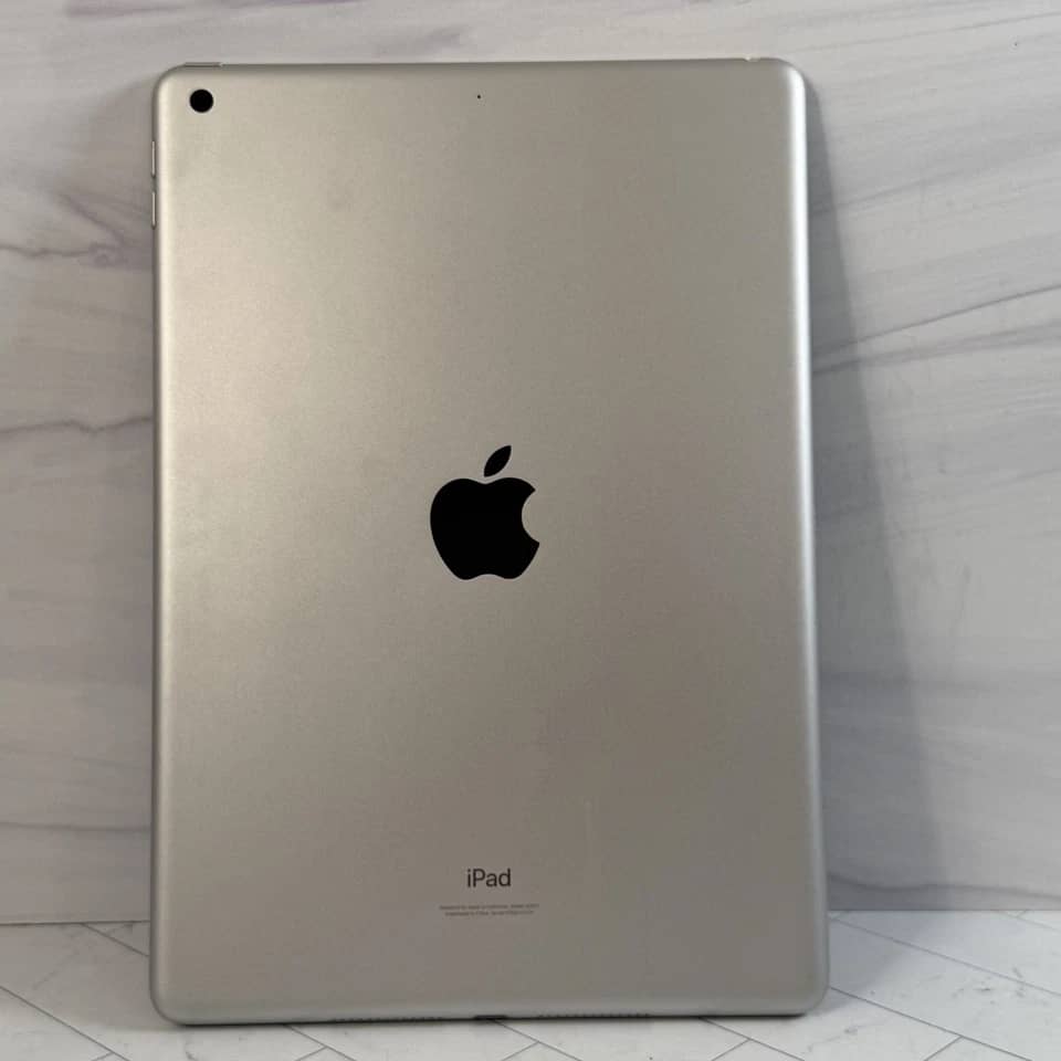Apple iPad 9th Tablets Gray 64GB New