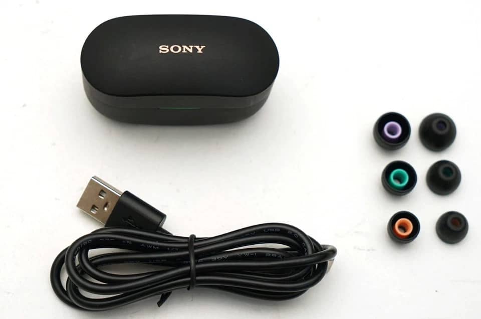 Sony WF-1000XM4 Headphones & Earbuds New White