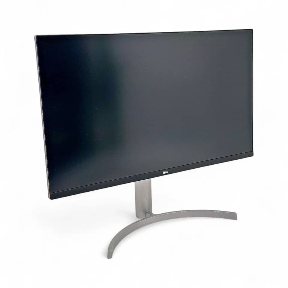 LG 32UN650K Monitors For parts or not working White