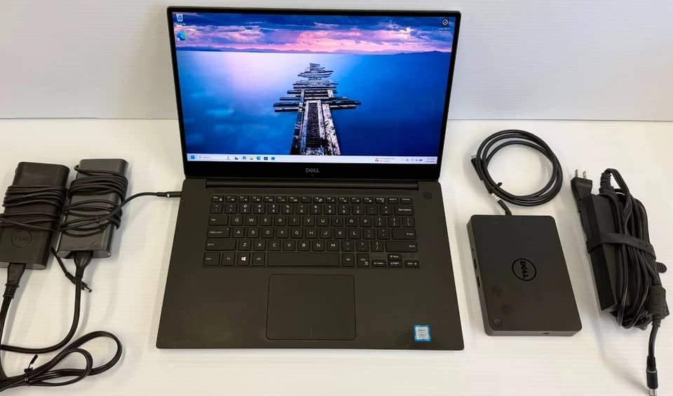 Dell XPS 15 9570 Computers Open-Box Excellent 1TB 32GB