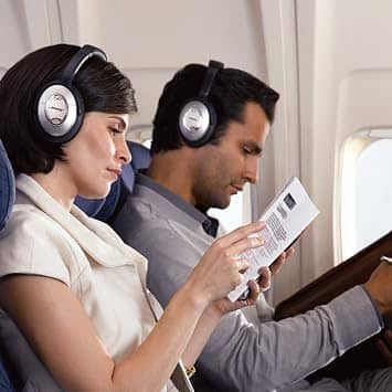 Bose QuietComfort 15 Headphones & Earbuds New Blue