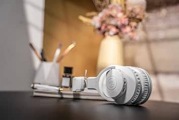 Audio-Technica ATH-M20x Headphones & Earbuds New Silver
