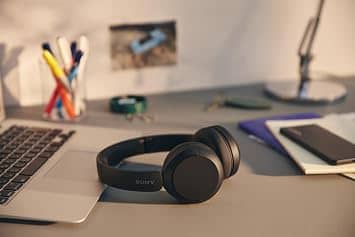 Sony WH-CH520 Headphones & Earbuds New Pink