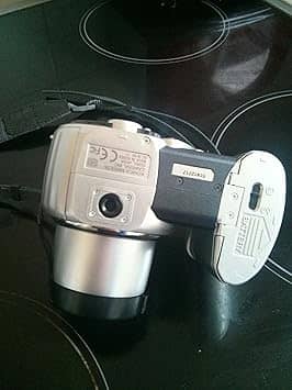 Minolta DiMAGE Z1 Digital Cameras Gray Used - Very Good