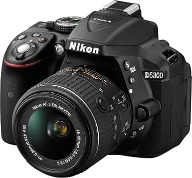 Nikon D5300 Digital Cameras Black Refurbished - Excellent