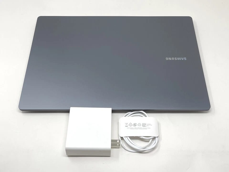 Samsung Galaxy Book4 Ultra Computers New 1000GB 32GB