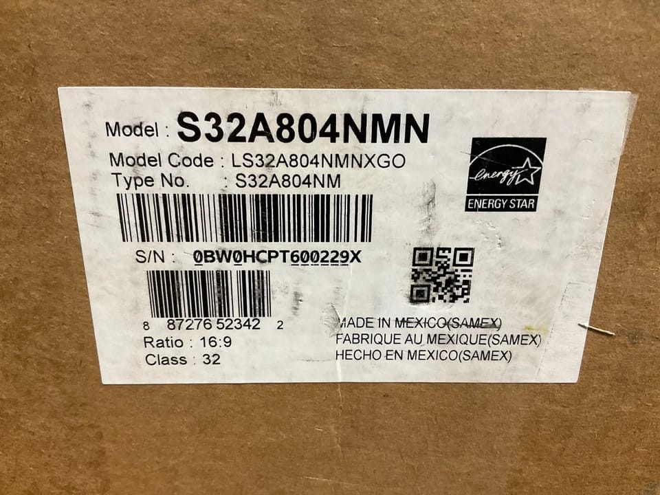 Samsung LS32A804NM Monitors Open-Box Excellent Black