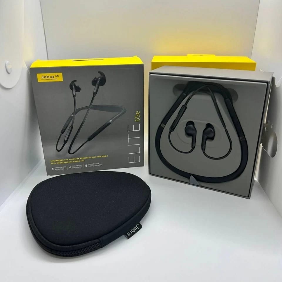 Jabra Elite 65e Headphones & Earbuds Used - Good Black