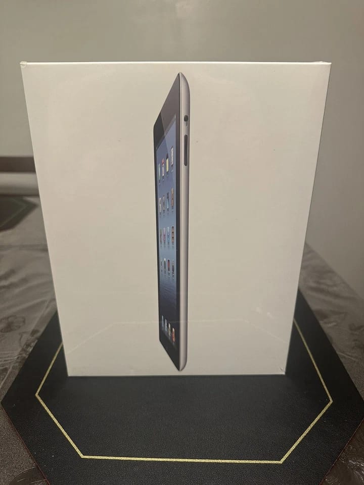 Apple iPad 3 Tablets Black 32GB New