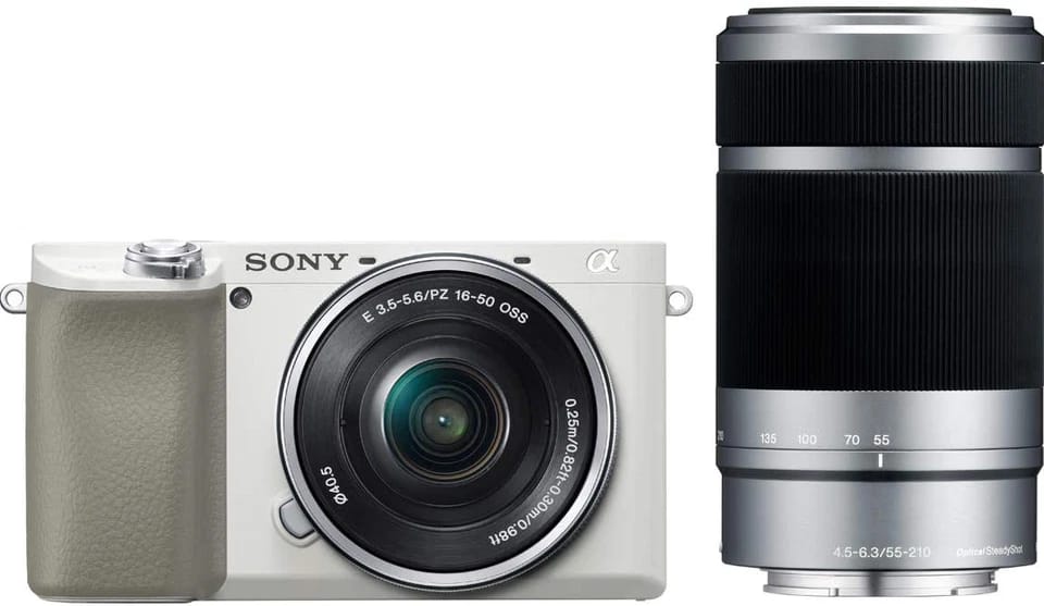 Sony α6100 Digital Cameras White Used - Good