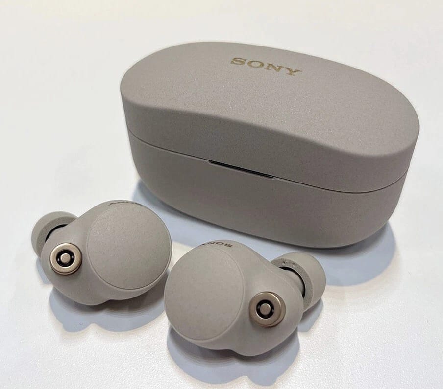 Sony WF-1000XM4 Headphones & Earbuds New White