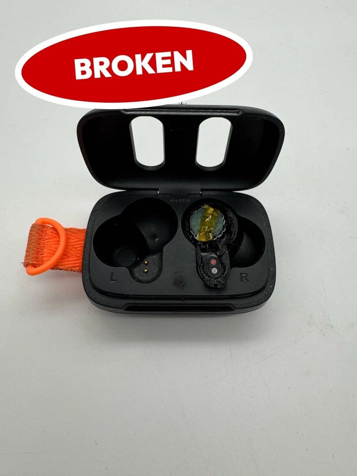Skullcandy S2DCW-R740 Headphones & Earbuds