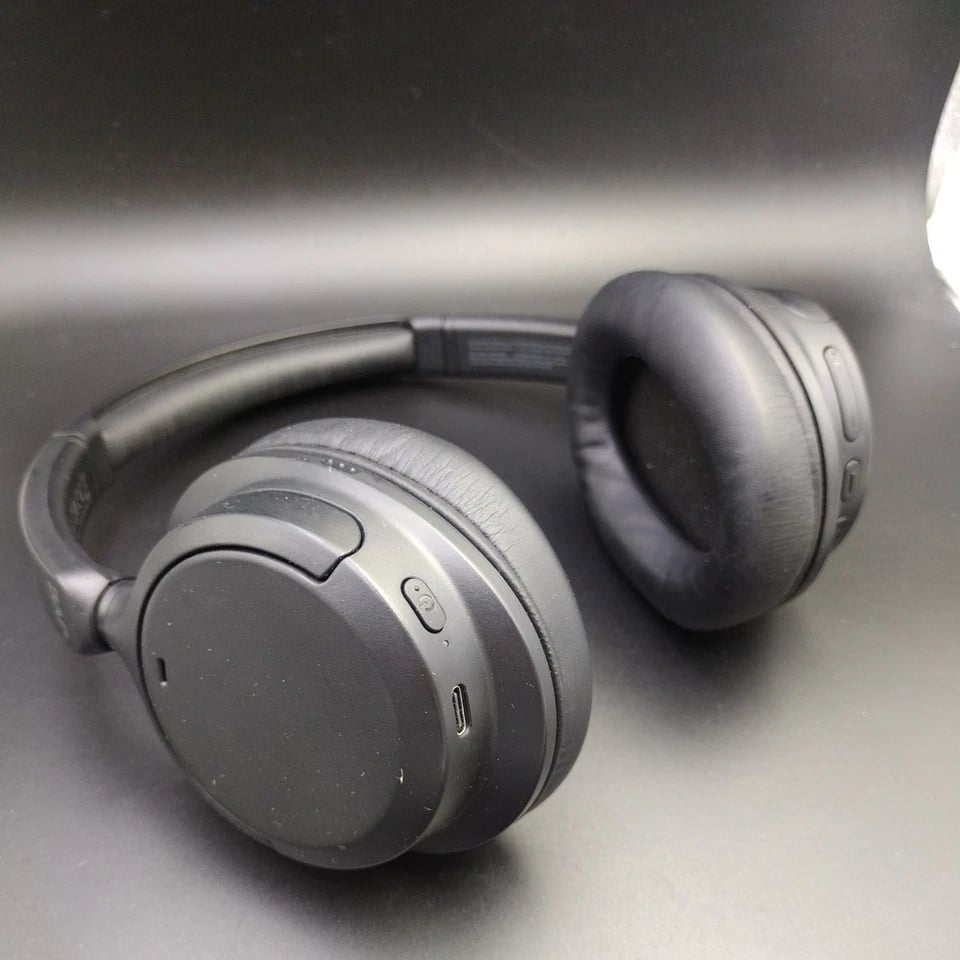JVC HAS75NB Headphones & Earbuds