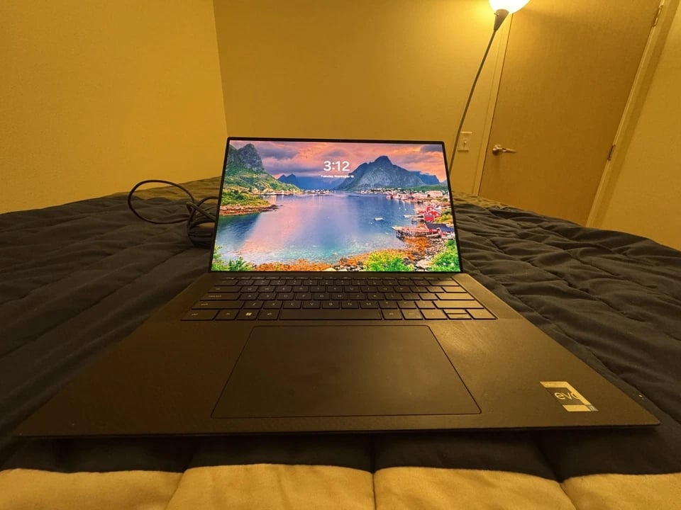 Dell XPS 15 9530 Computers