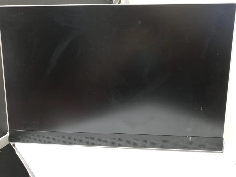 LG 27MQ70QC Monitors