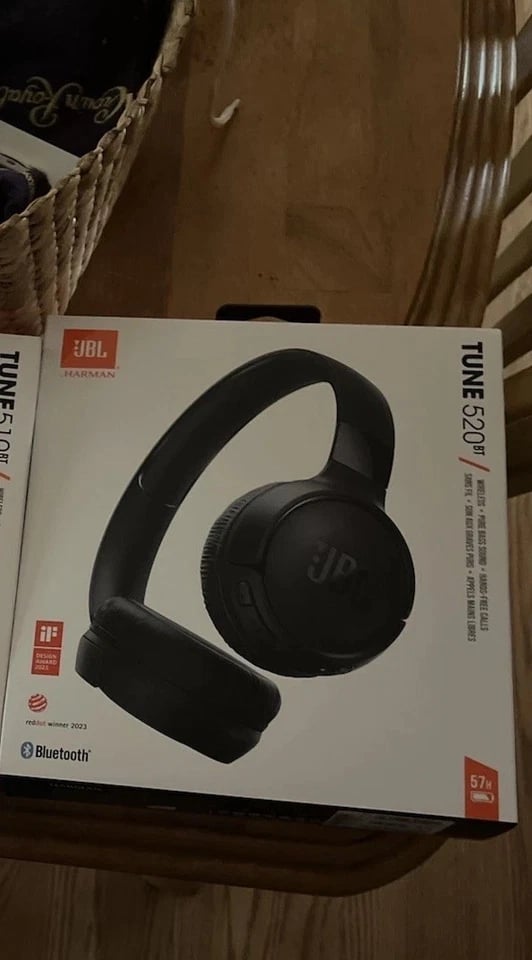JBL JBLT520BTBLUAM Headphones & Earbuds