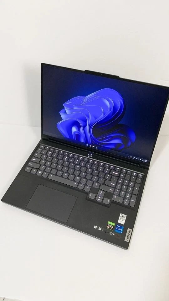 Lenovo Legion Slim 7 Computers