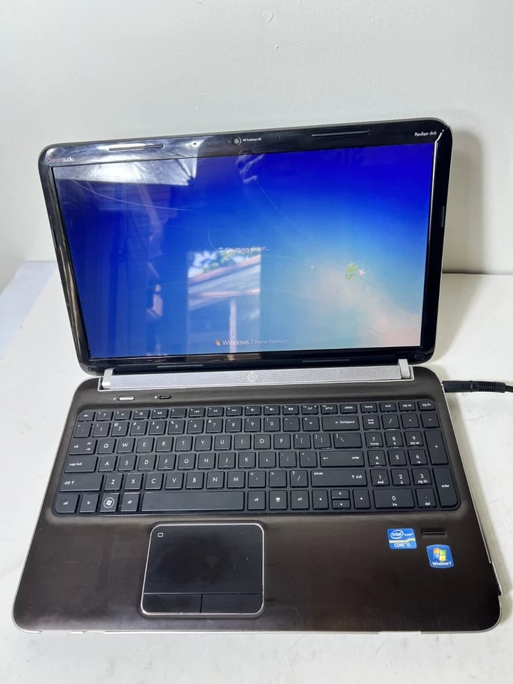 HP Pavilion dv6 Computers