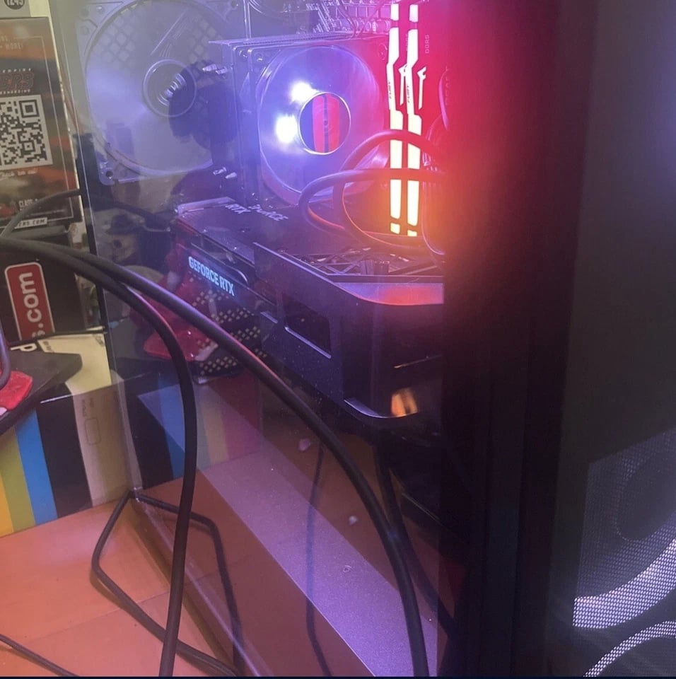 HP OMEN 40L Computers