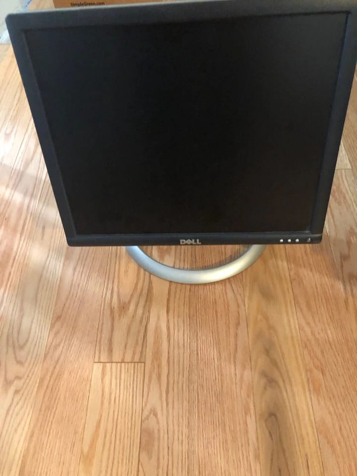 Dell 1704FP Monitors Used - Good Black
