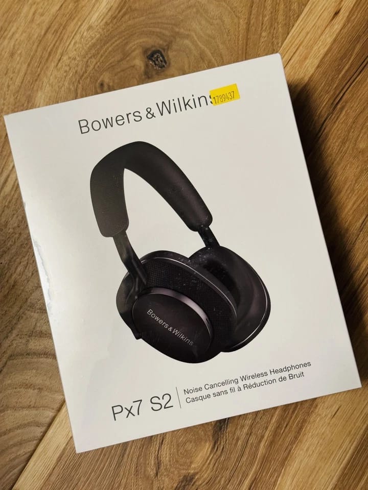 Bowers & Wilkins PX7 Headphones & Earbuds New Black